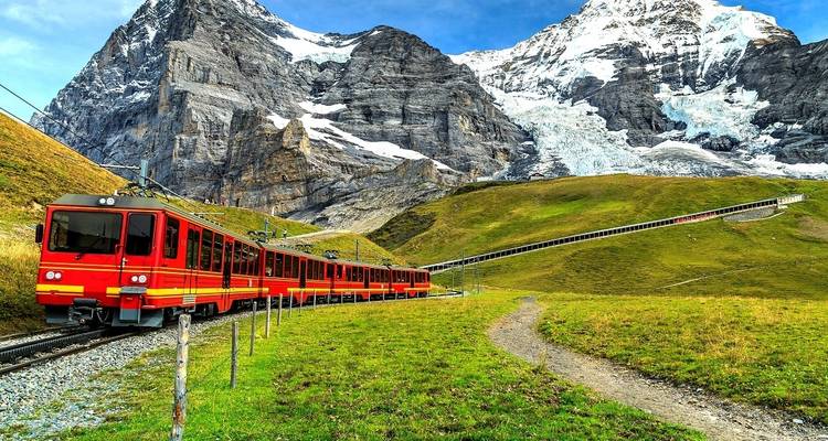 New Zealand alpine mountains and scenic landscape